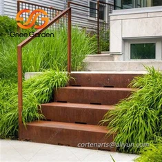 কর্টেন স্টিলের সিঁড়ি